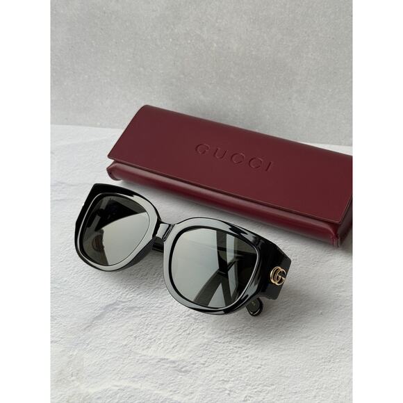 NEW Gucci GG1599SA 001 Black Marmont Sunglasses
